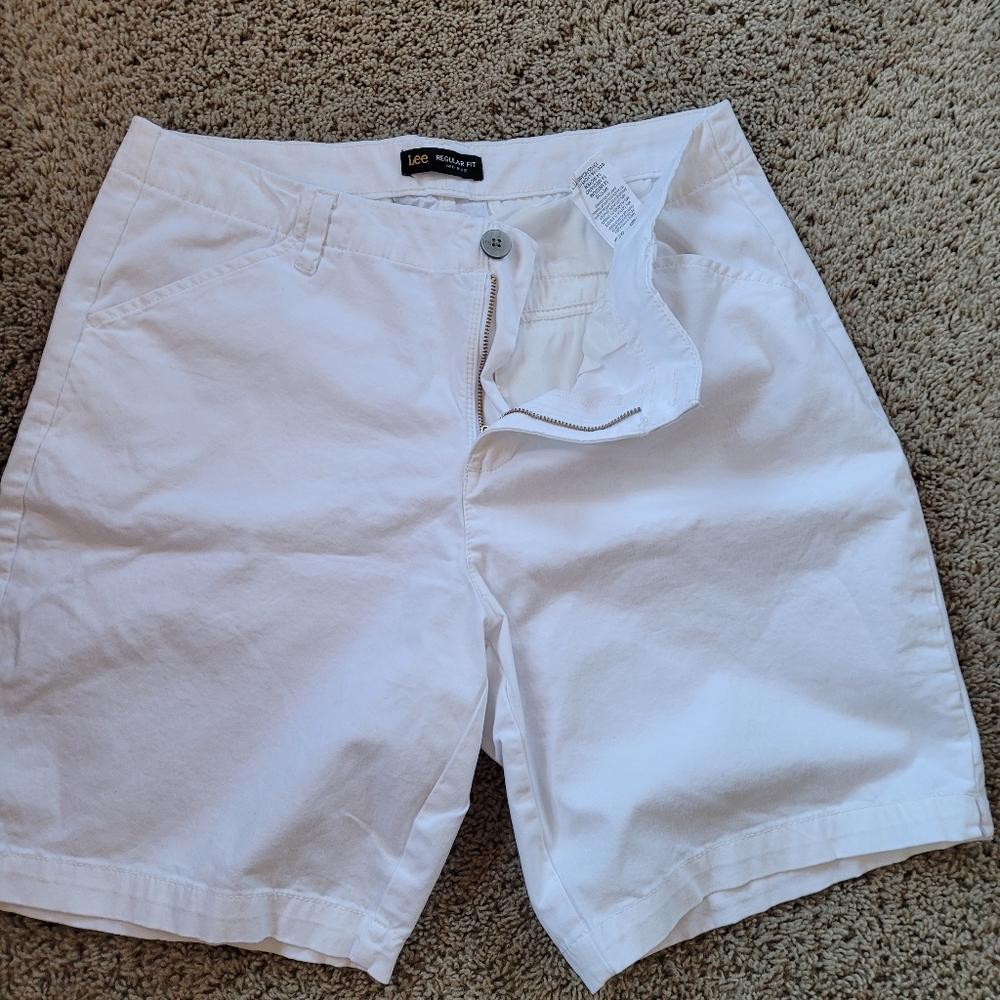 Lee white shorts